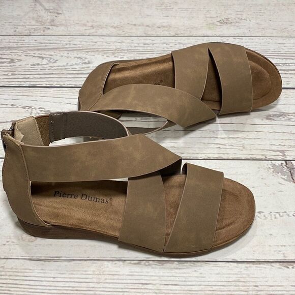 NWOT Pierre Dumas Kori Sandals Size 6 in Taupe - Picture 5 of 10